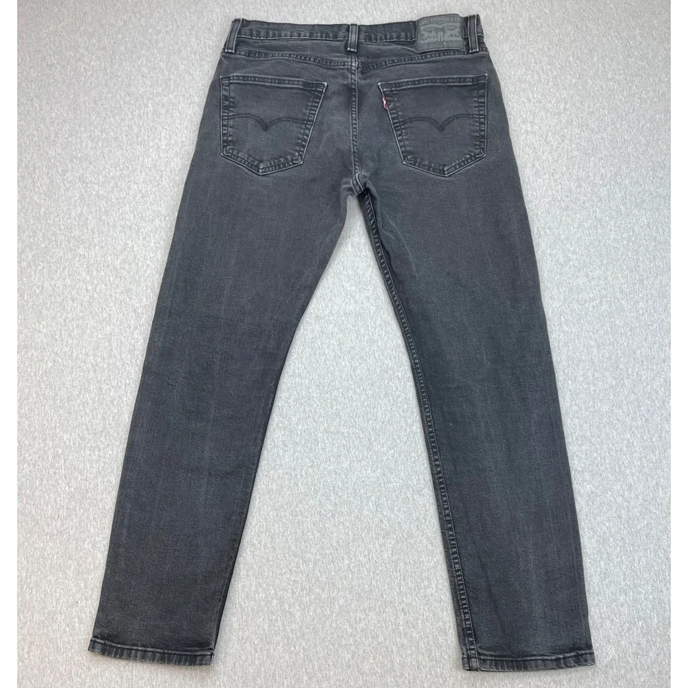Levis levis 502